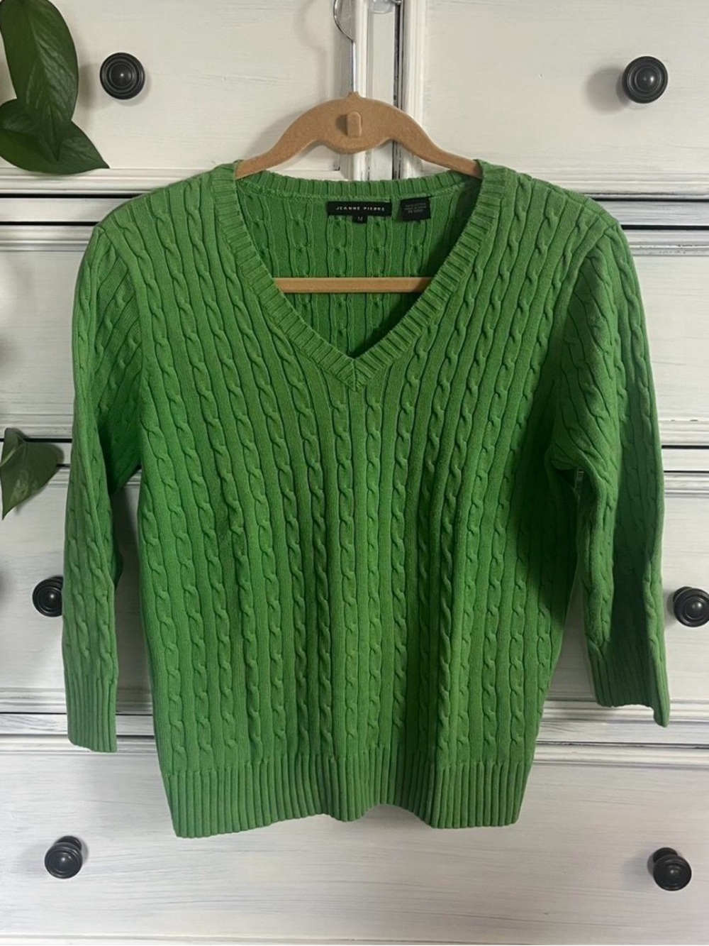 JEANNE PIERRE Green Cable-Knit V-Neck Sweater